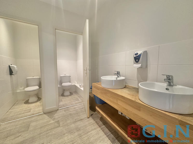 Local commercial - 123 m²