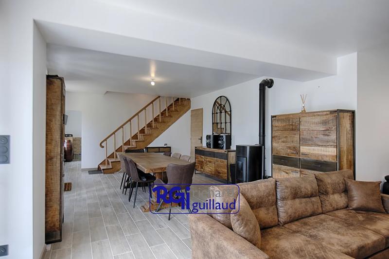 Maison - 114 m² - 5 pièces