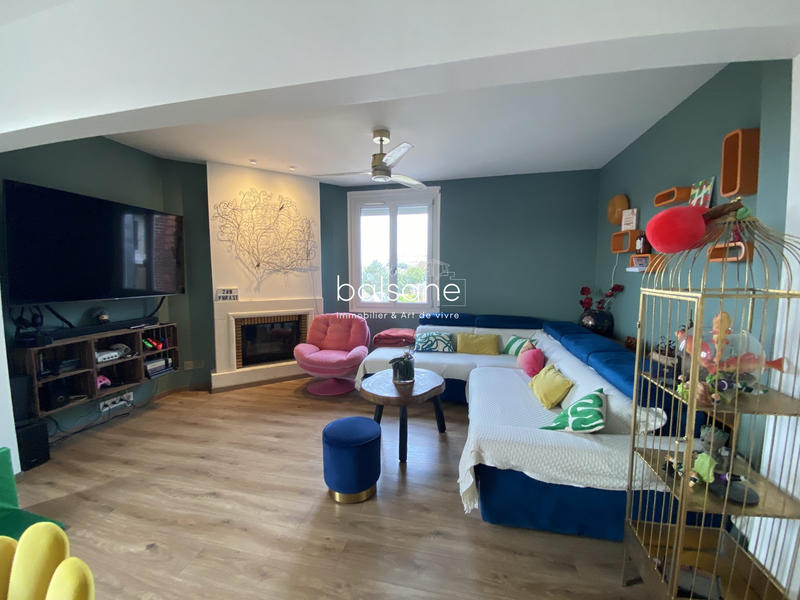 Appartement - 85 m² - 3 pièces