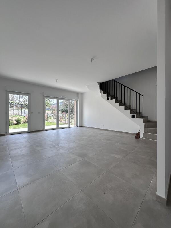 Maison - 86 m² - 4 pièces