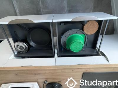 Chambre - 11 m² - 1 pièce