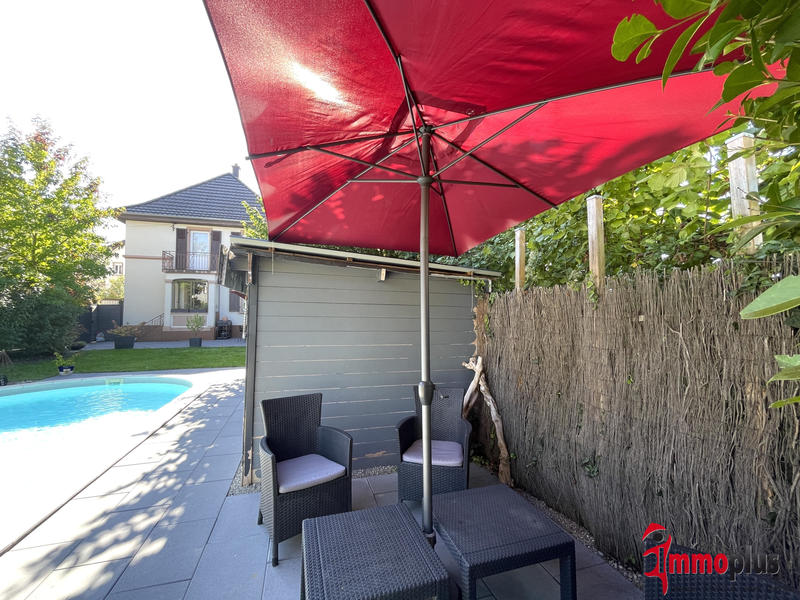 Maison - 132 m² - 6 pièces