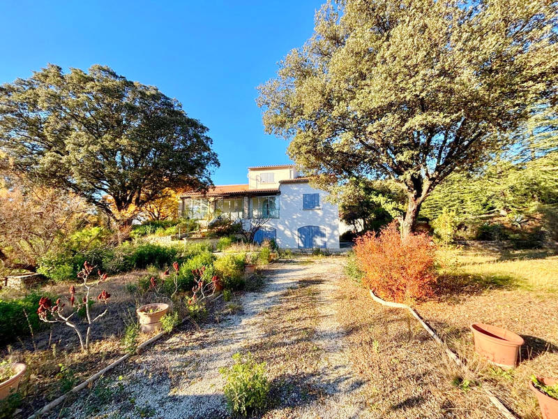 Villa - 149 m² - 6 pièces