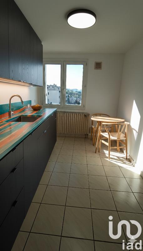 Appartement - 77 m² - 3 pièces
