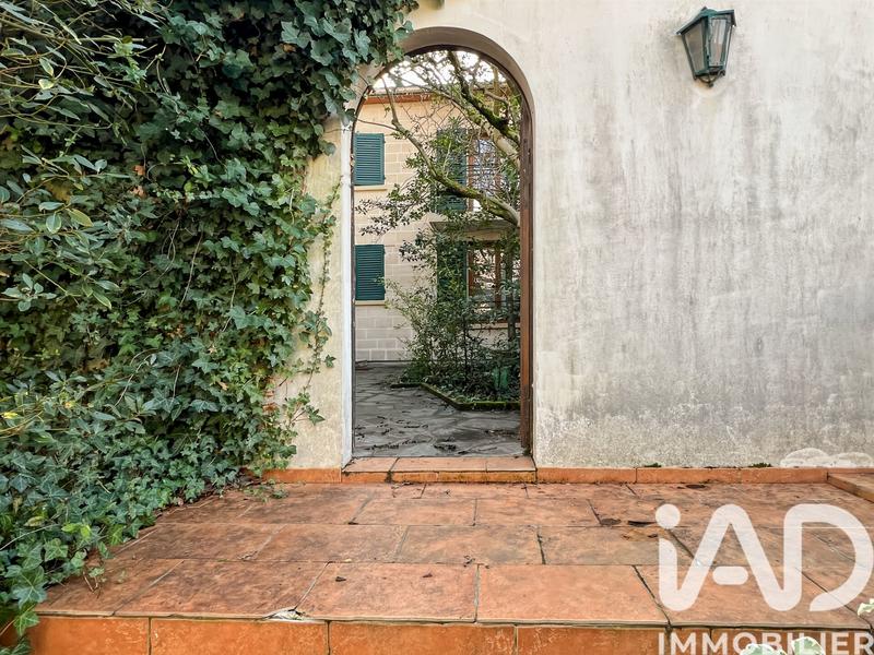 Maison - 195 m² - 6 pièces