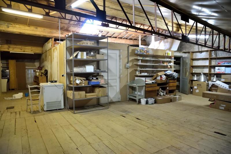 Maison bourgeoise - 250 m² - 6 pièces