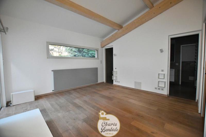 Villa - 275 m² - 9 pièces