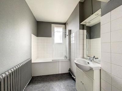 Appartement - 72 m² - 4 pièces