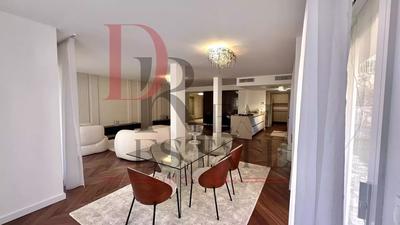 Duplex - 250 m² - 6 pièces