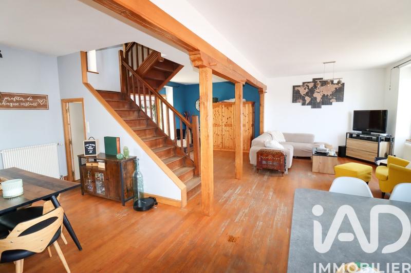 Maison - 108 m² - 5 pièces