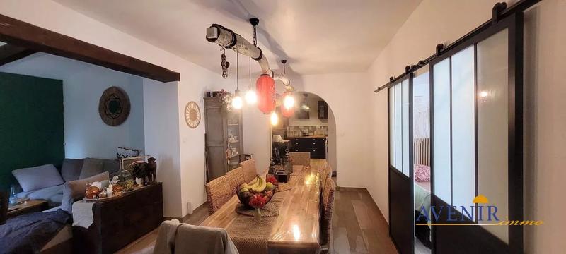 Maison - 105 m² - 5 pièces