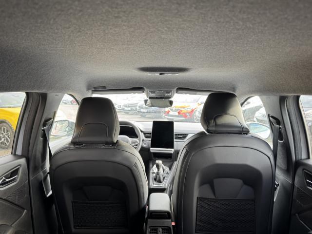 Renault Symbioz mild hybrid 140 ch Techno