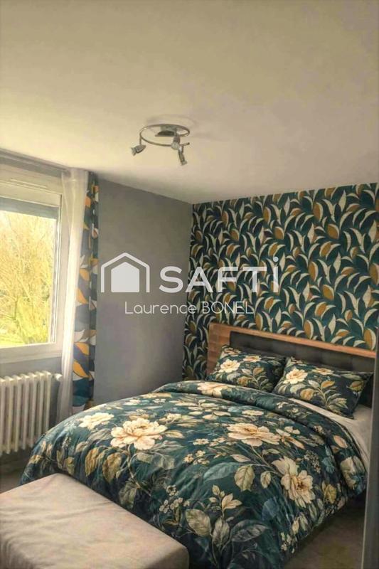 Maison - 88 m² - 5 pièces