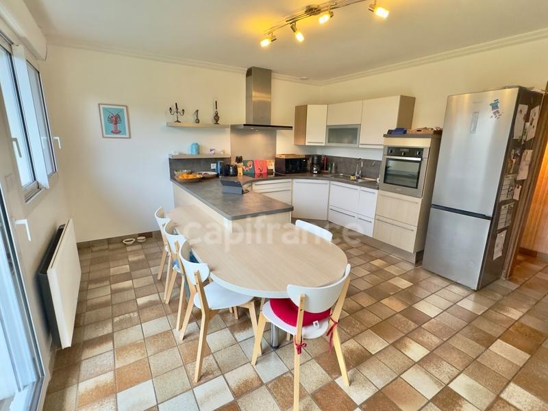 Maison - 176 m² - 7 pièces