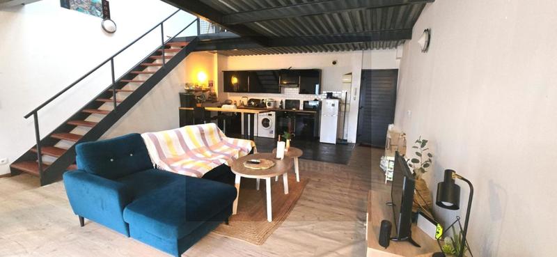 Duplex - 98 m² - 4 pièces