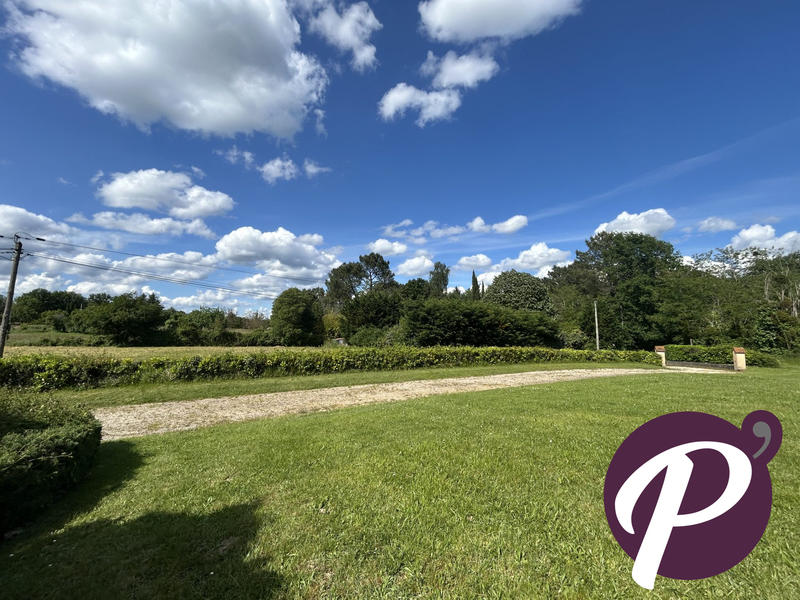 Maison - 184 m² - 8 pièces