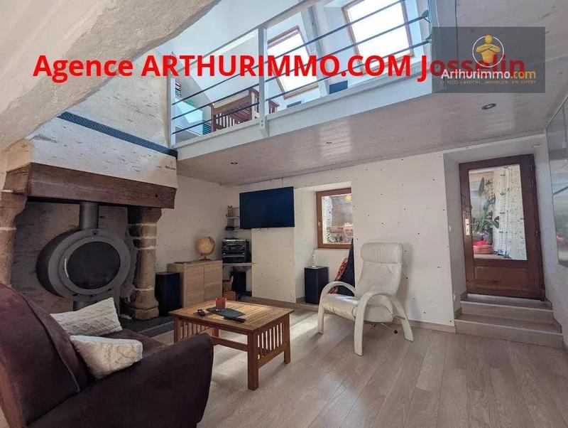 Maison - 152 m² - 7 pièces