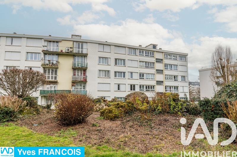 Appartement - 80 m² - 4 pièces