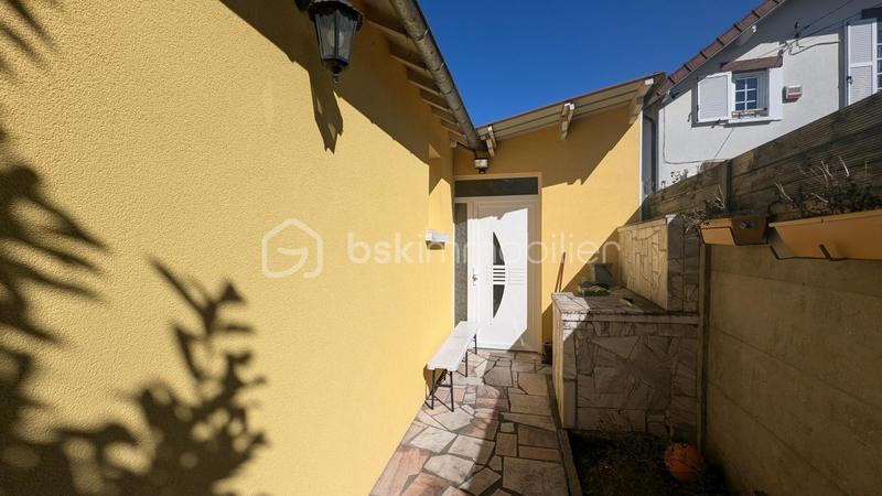 Maison - 125 m² - 6 pièces