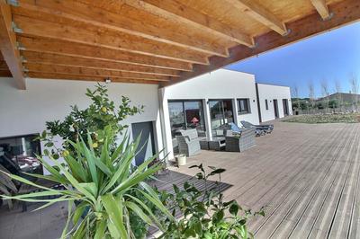 Maison - 182 m² - 5 pièces