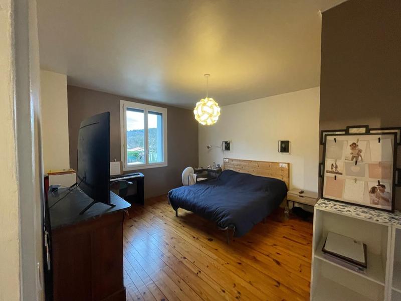 Maison - 90 m² - 3 pièces