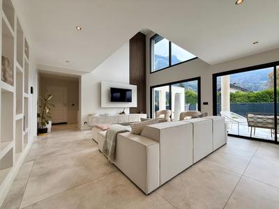 Villa - 146 m² - 5 pièces