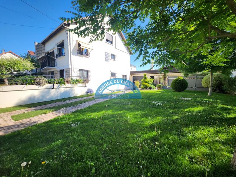 Maison - 165 m² - 6 pièces