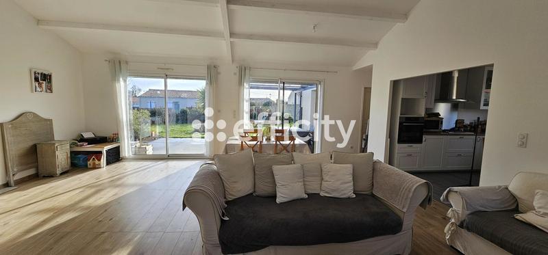 Pavillon - 123 m² - 6 pièces