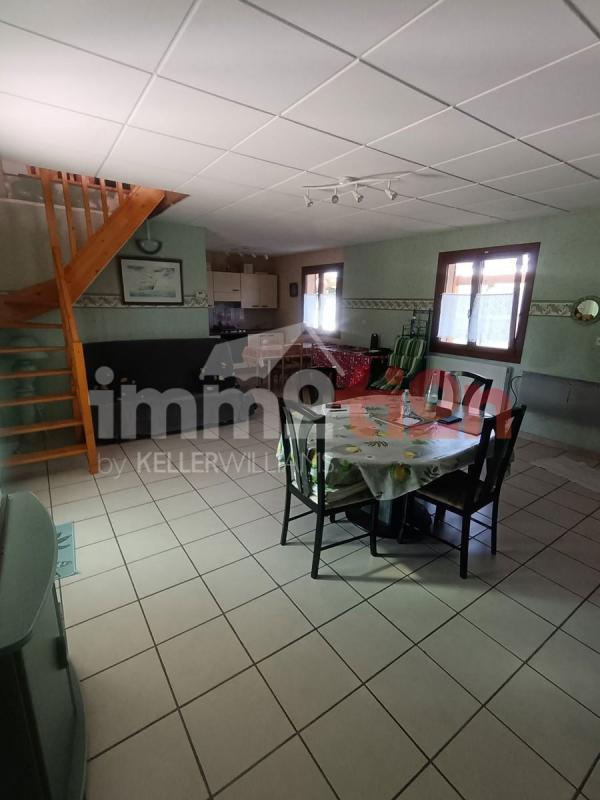 Maison - 97 m² - 5 pièces