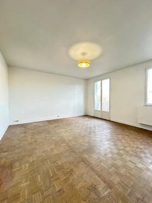 Appartement - 65 m² - 2 pièces