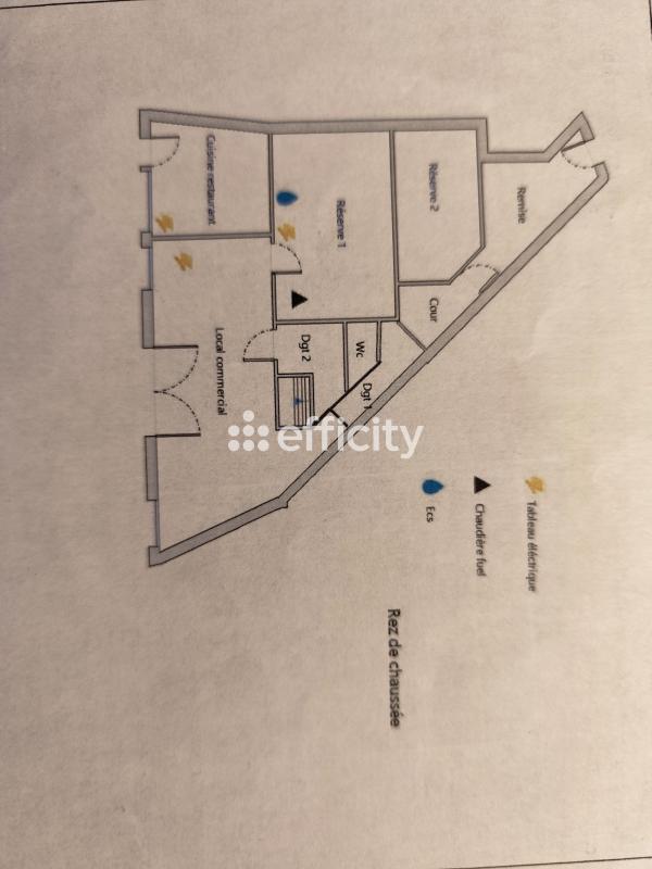 Maison - 194 m² - 8 pièces