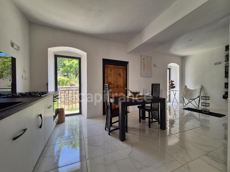 Maison de village - 180 m² - 6 pièces