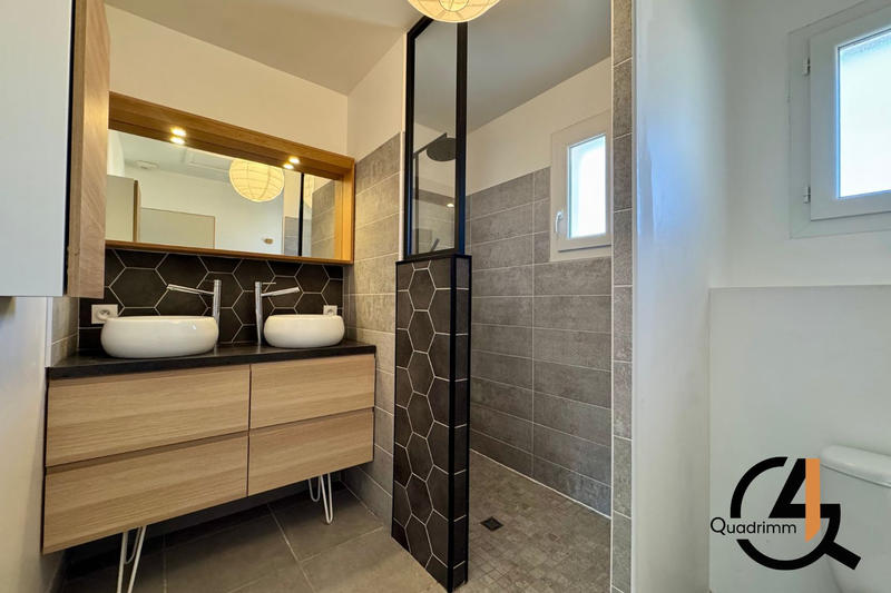 Maison - 80 m² - 4 pièces