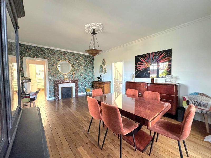 Maison - 134 m² - 6 pièces