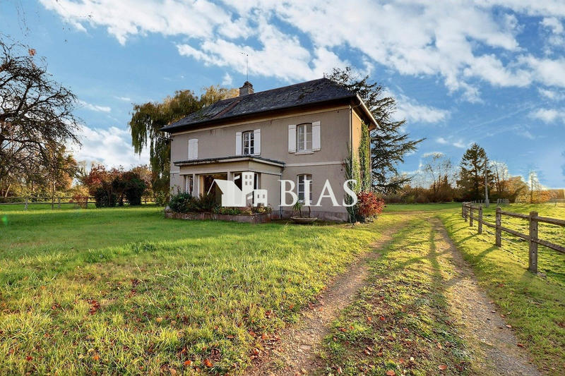 Maison - 170 m² - 6 pièces