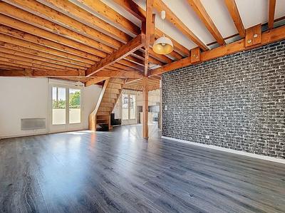 Duplex - 66 m² - 5 pièces