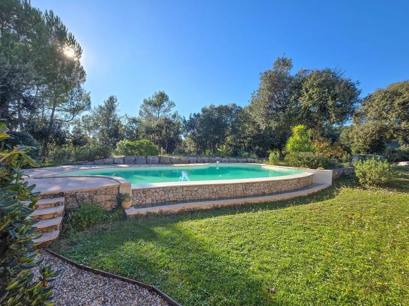 Villa - 130 m² - 4 pièces