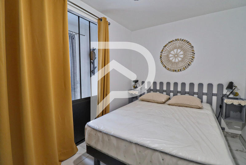 Villa - 165 m² - 9 pièces