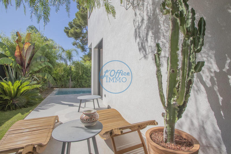 Maison contemporaine - 180 m² - 5 pièces