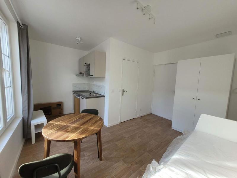 Studio - 17 m² - 1 pièce