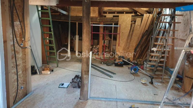 Immeuble - 180 m² - 3 pièces