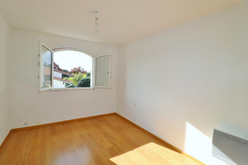 Villa - 225 m² - 7 pièces