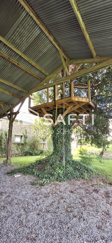 Maison - 165 m² - 7 pièces