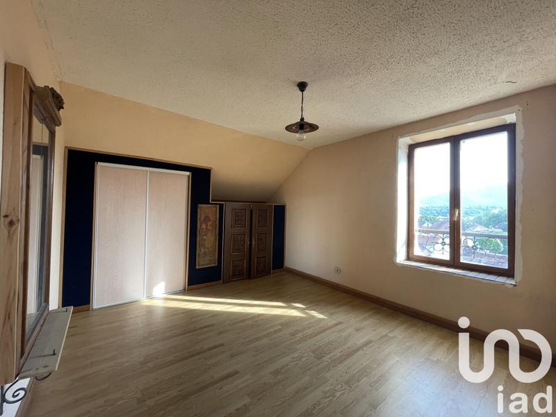 Maison - 128 m² - 7 pièces