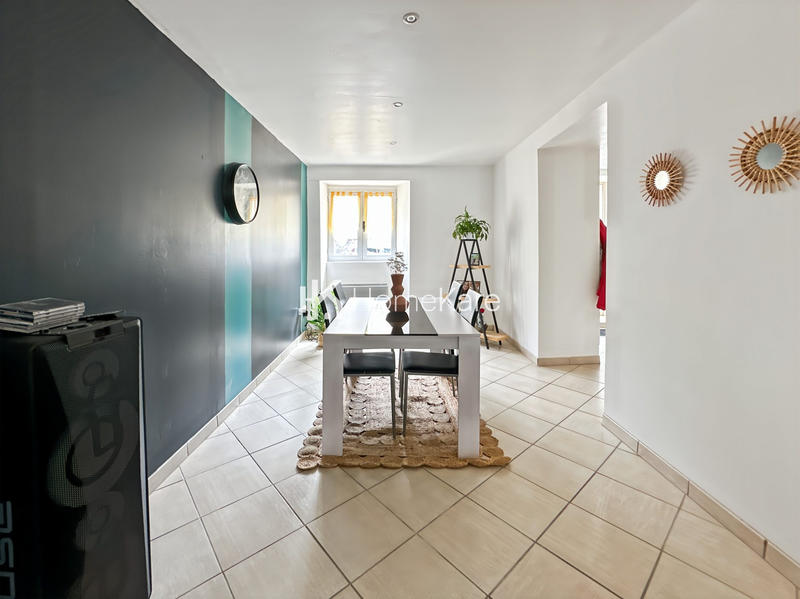 Maison - 130 m² - 4 pièces