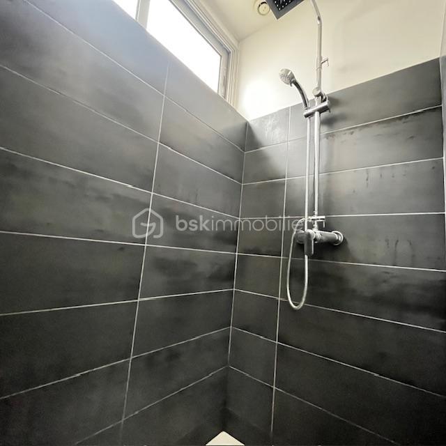 Maison - 65 m² - 4 pièces