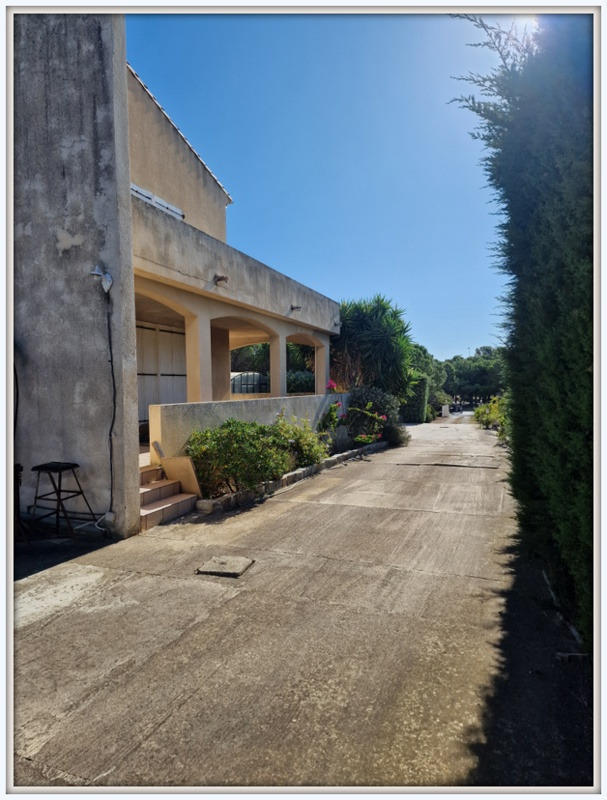 Maison - 524 m² - 12 pièces