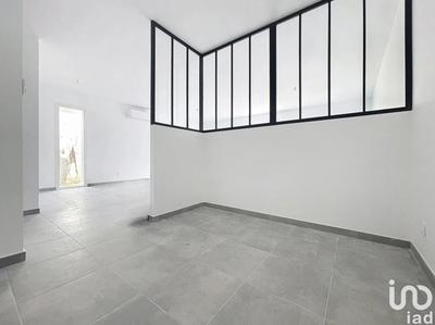 Maison - 105 m² - 4 pièces