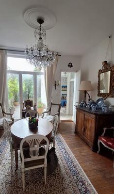 Villa - 167 m² - 6 pièces