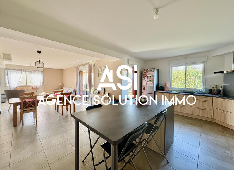 Maison - 193 m² - 8 pièces